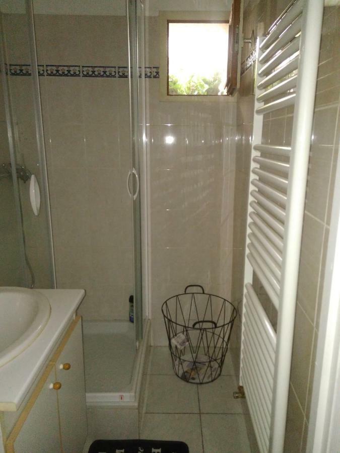 Beaucaire studio Apartment Exterior foto